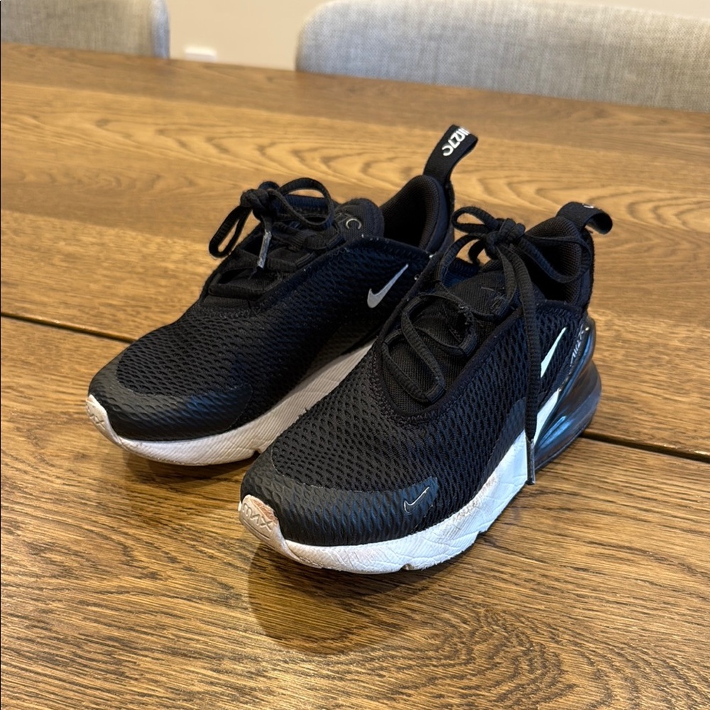 Nike Kids Black Sneakers